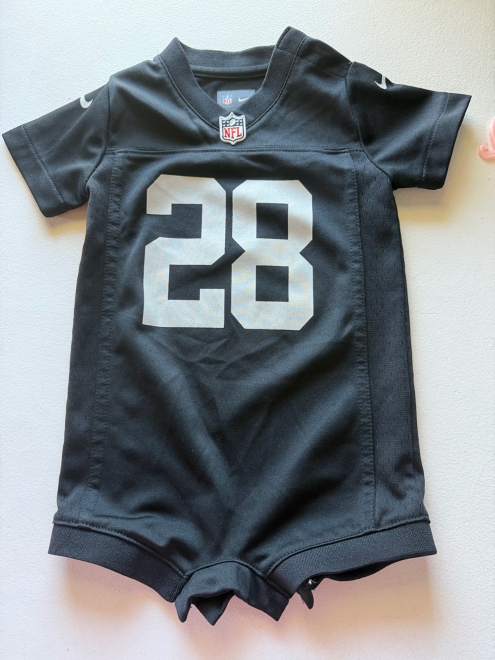 NFL Raiders Black Infant On-Field Romper with White and Red Shield size 6/9